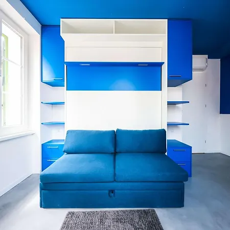 Apartment 1914 Studio *